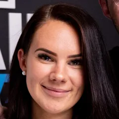 Victoria Devine