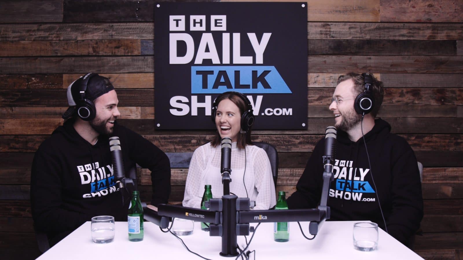 The-Daily-Talk-Show-436